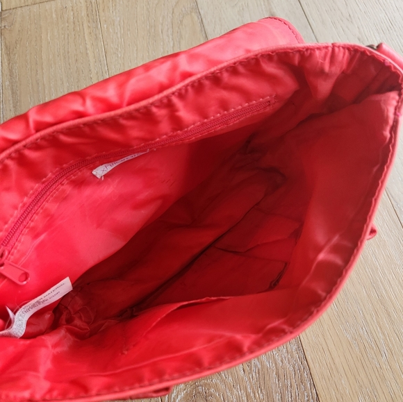 XHILIRATION | Coral colored cross body bag - Picture 2 of 10